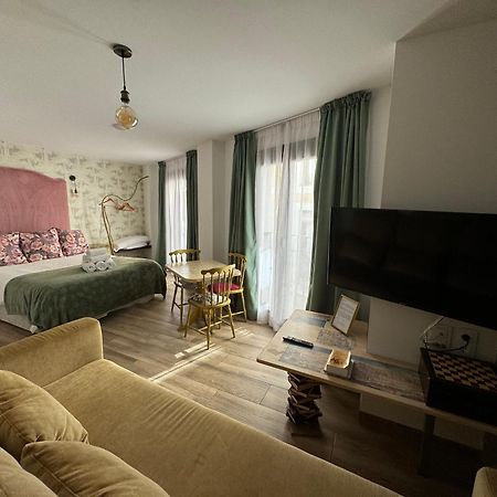 Ateneo Cuenca Suites Con Cocina En El Casco Historico エクステリア 写真