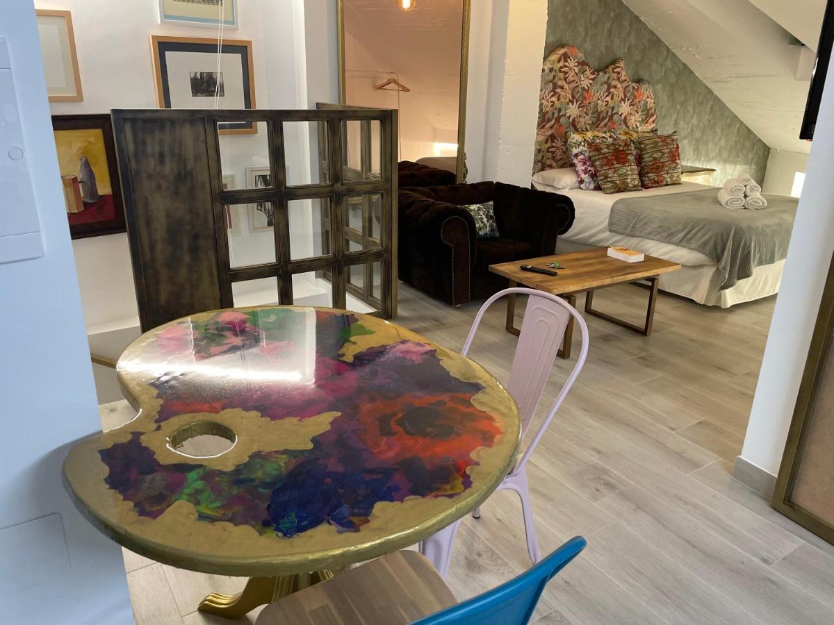 Ateneo Cuenca Suites Con Cocina En El Casco Historico エクステリア 写真