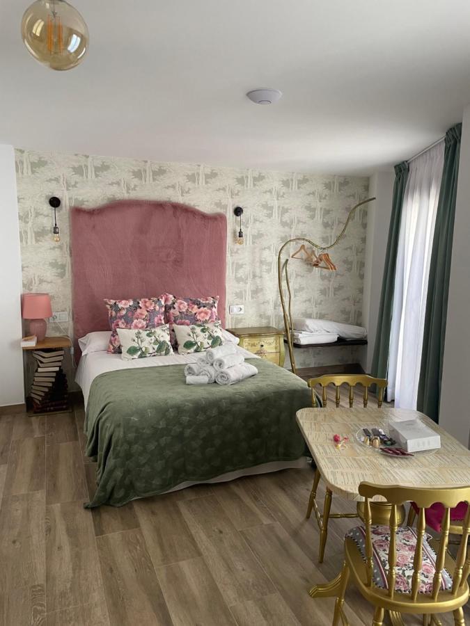 Ateneo Cuenca Suites Con Cocina En El Casco Historico エクステリア 写真