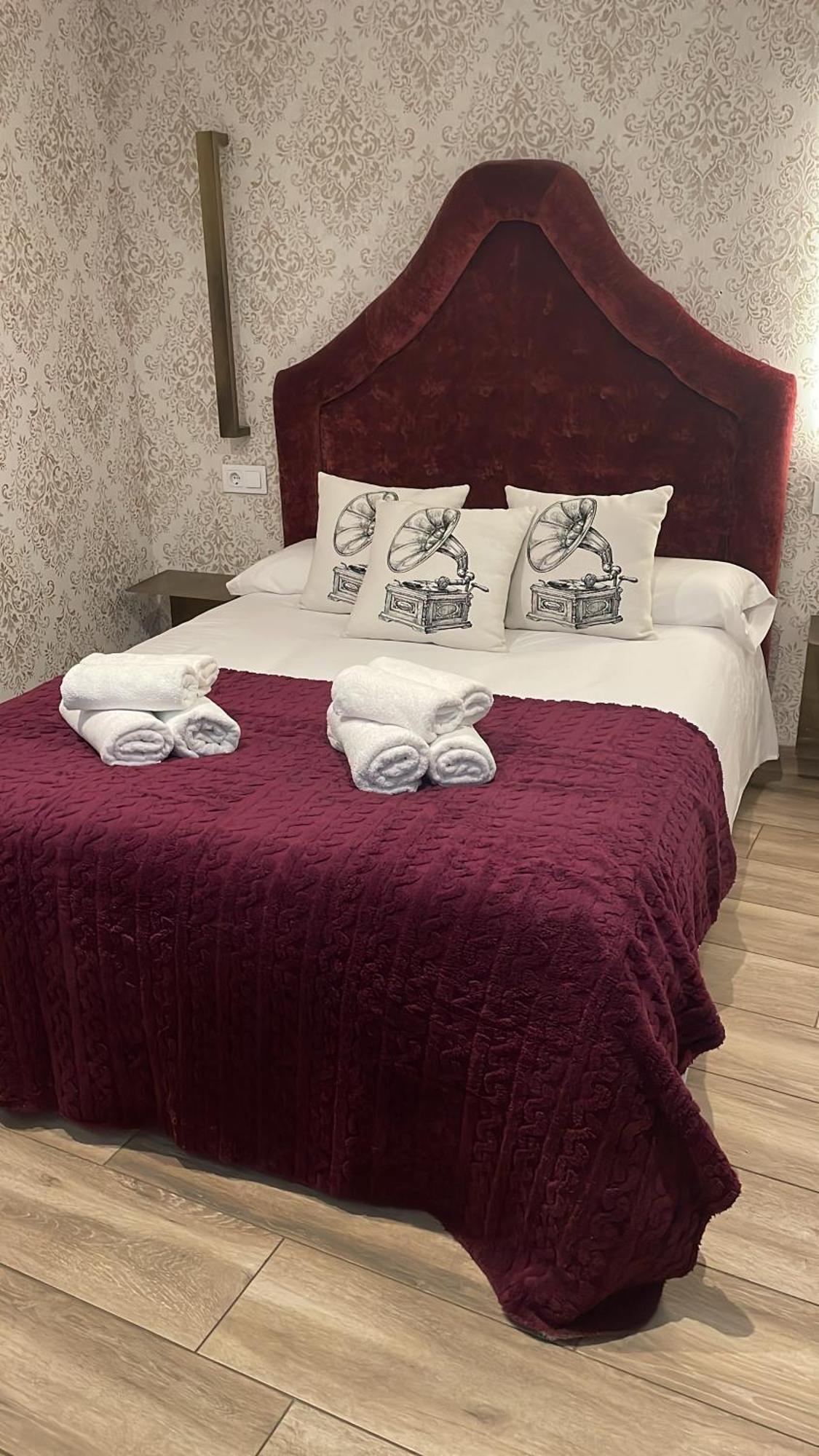 Ateneo Cuenca Suites Con Cocina En El Casco Historico エクステリア 写真